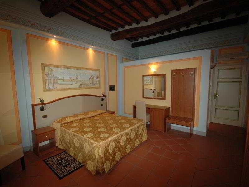 Dimora Dei Guelfi Luxury Rooms Lucca Dış mekan fotoğraf