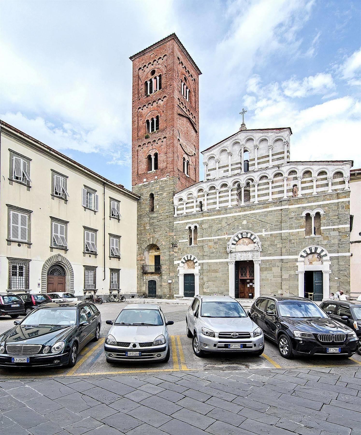 Dimora Dei Guelfi Luxury Rooms Lucca Dış mekan fotoğraf