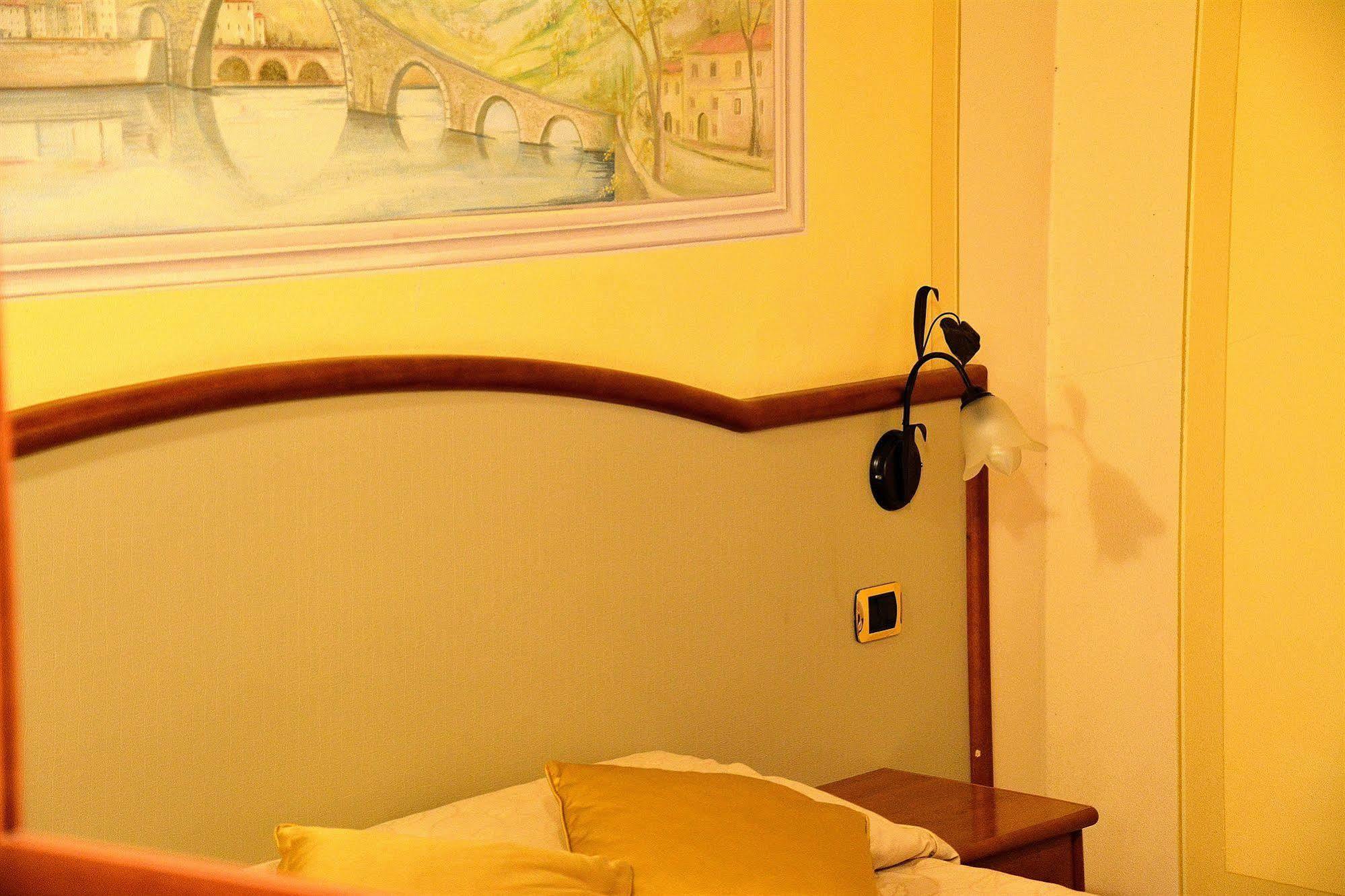 Dimora Dei Guelfi Luxury Rooms Lucca Dış mekan fotoğraf